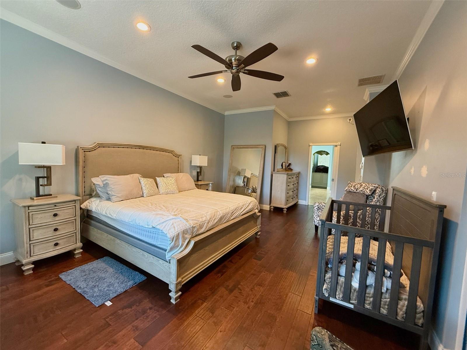 VISTA ROYALE - Residential Lease