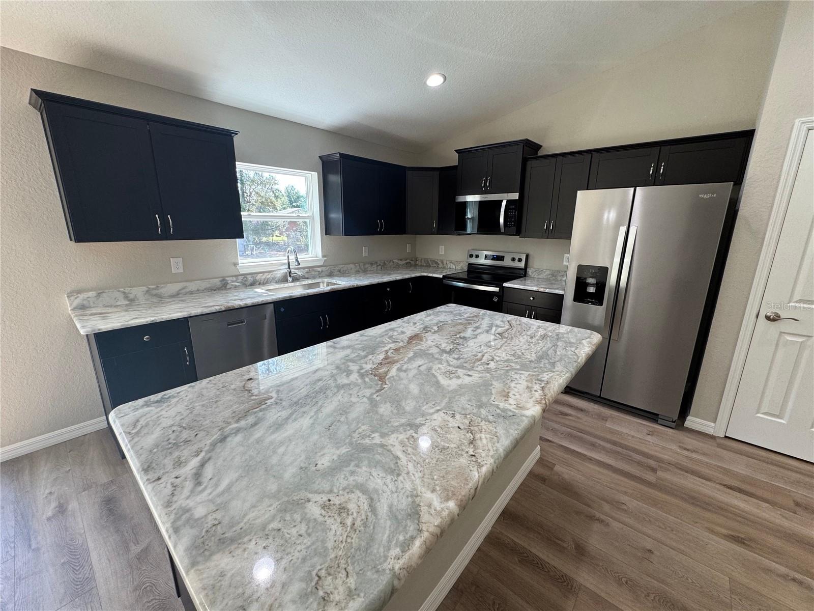 DUNNELLON OAKS - Residential