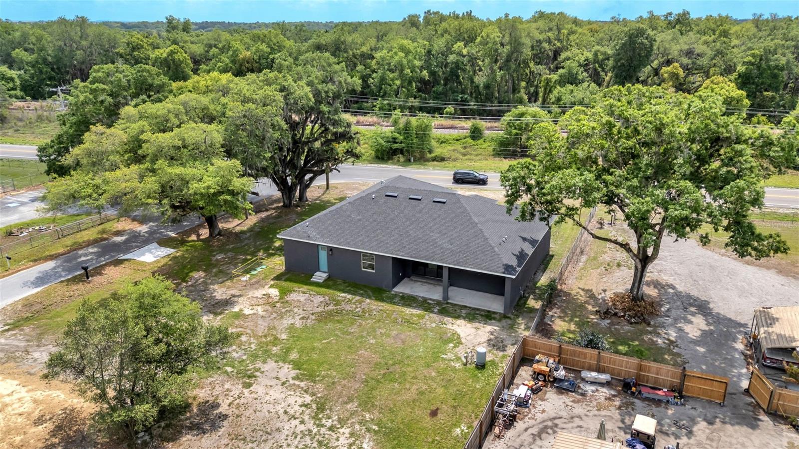 UNPLATTED - Residential