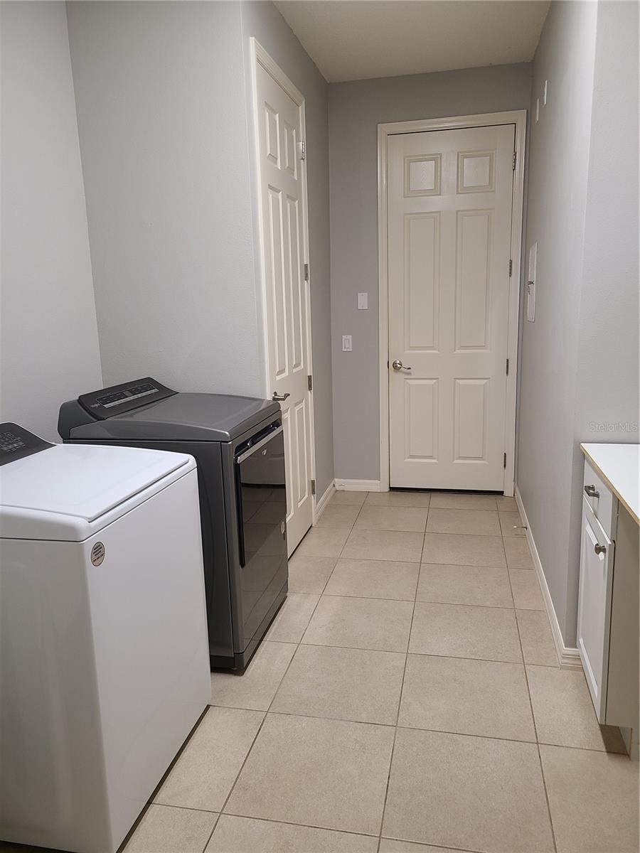 GREYHAWK LANDING WEST PH III - Residential Lease