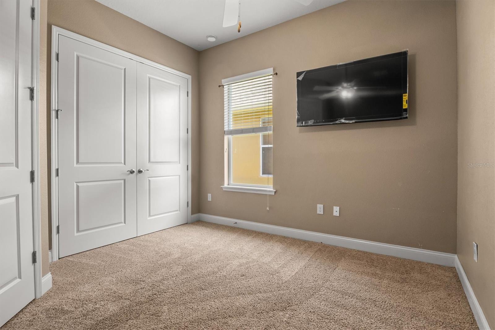 STONEY CREEK - Residential