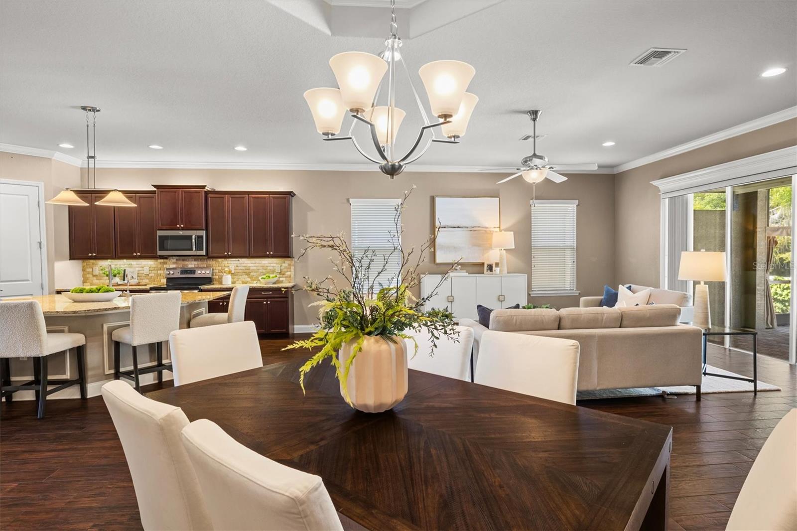 STONEY CREEK - Residential