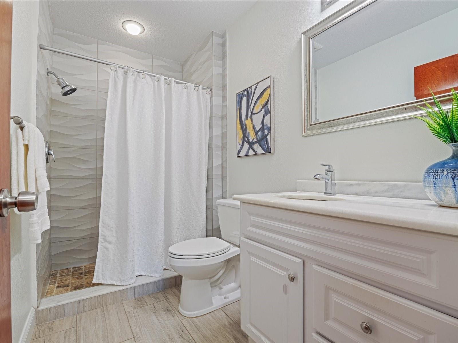 SKY CREST UNIT 7 - Residential