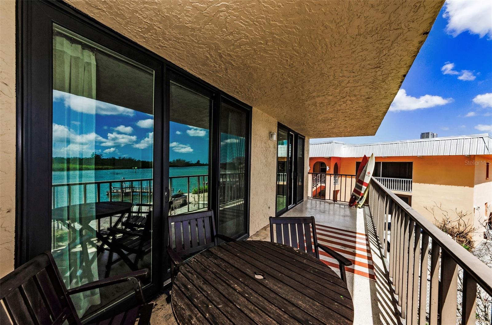 MARKER 5 CONDO - Residential