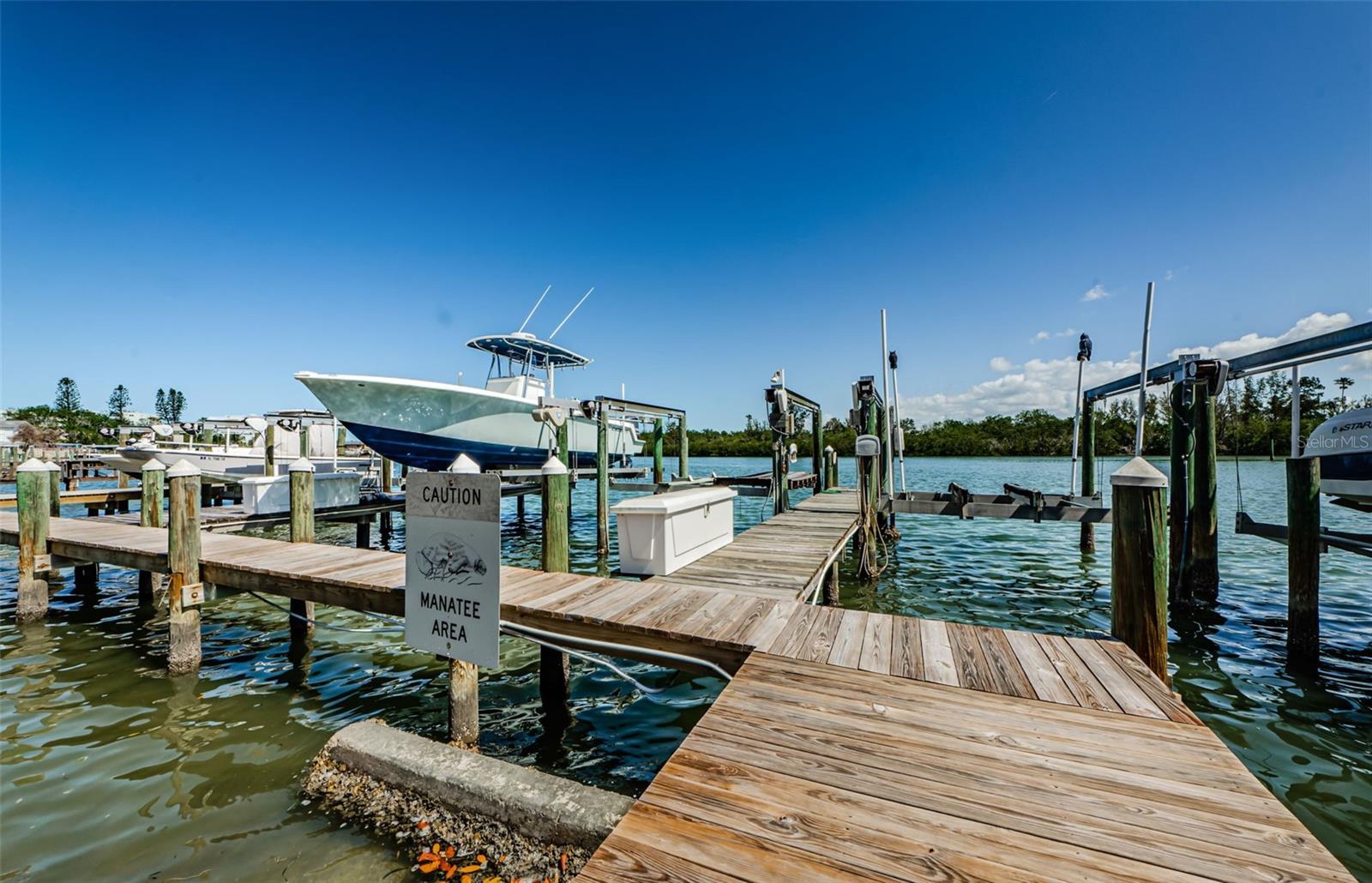 MARKER 5 CONDO - Residential