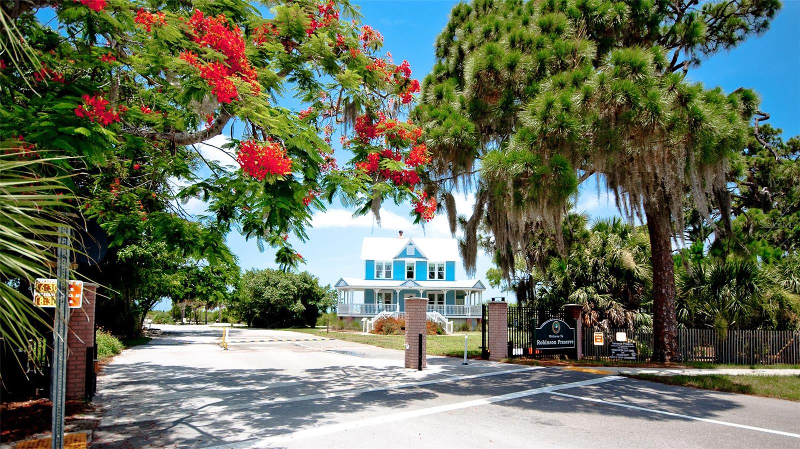 VILLAGE GREEN OF BRADENTON SEC 5 - Residential