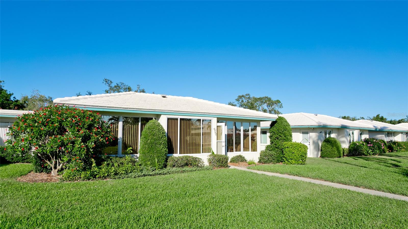 VILLAGE GREEN OF BRADENTON SEC 5 - Residential