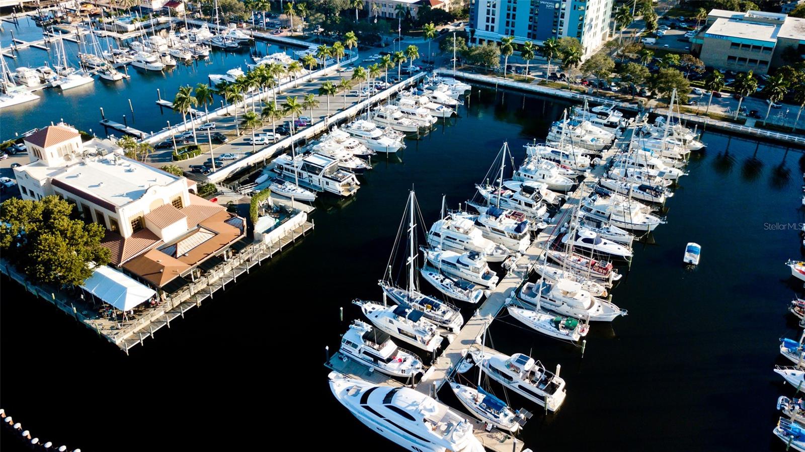 VILLAGE GREEN OF BRADENTON SEC 5 - Residential