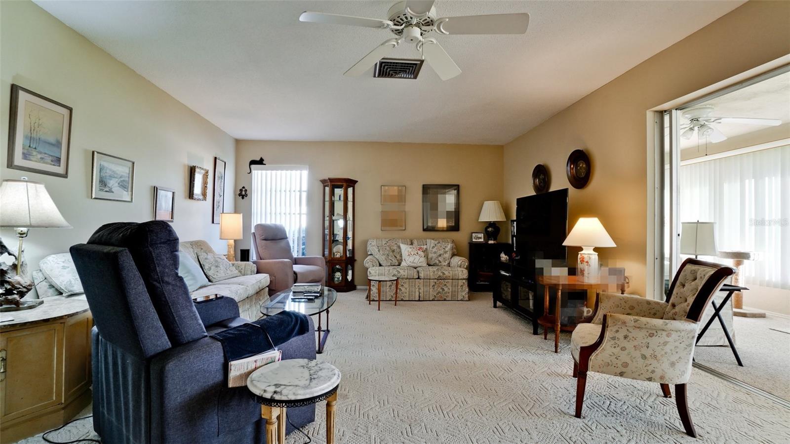 VILLAGE GREEN OF BRADENTON SEC 5 - Residential