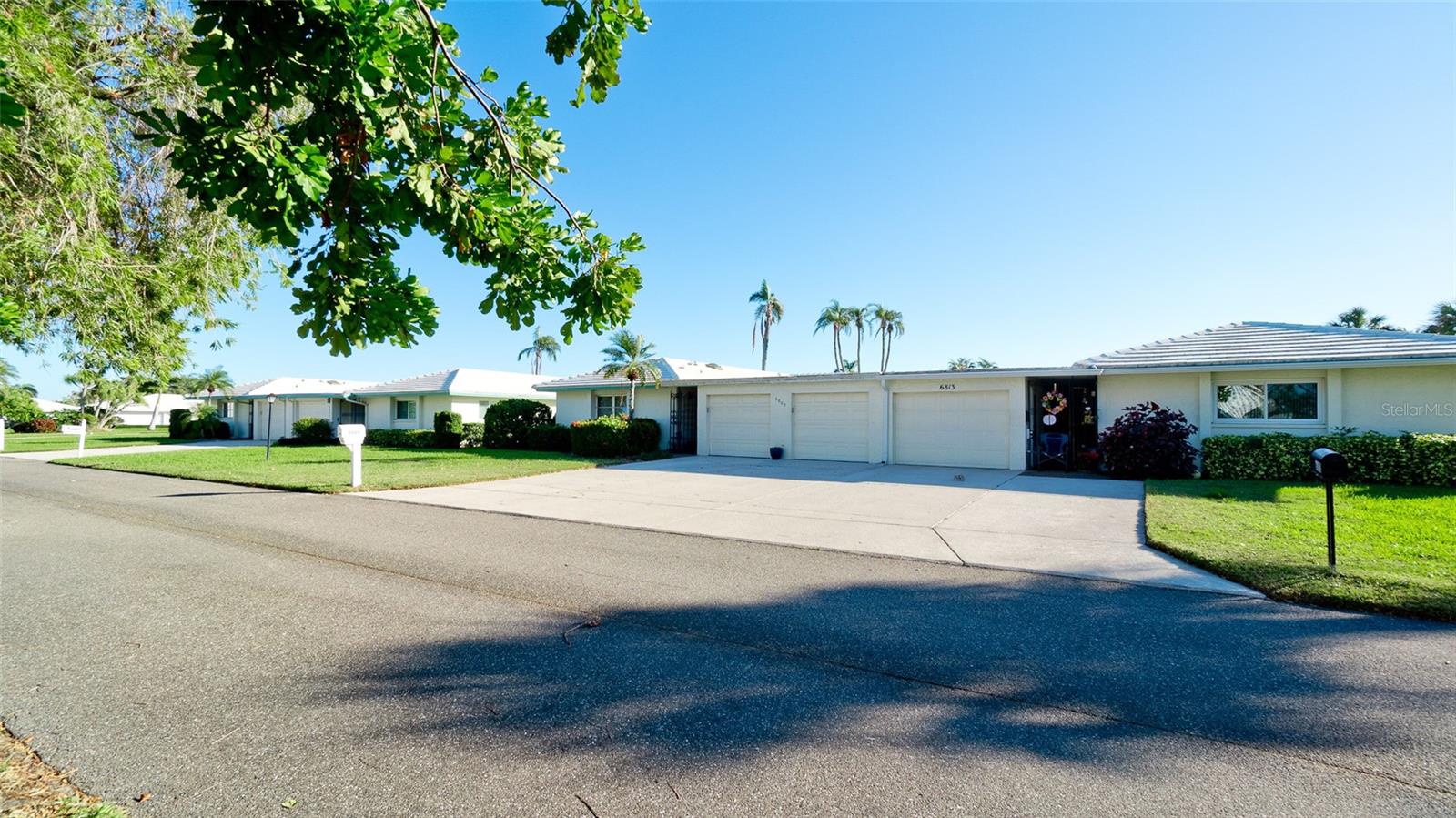 VILLAGE GREEN OF BRADENTON SEC 5 - Residential