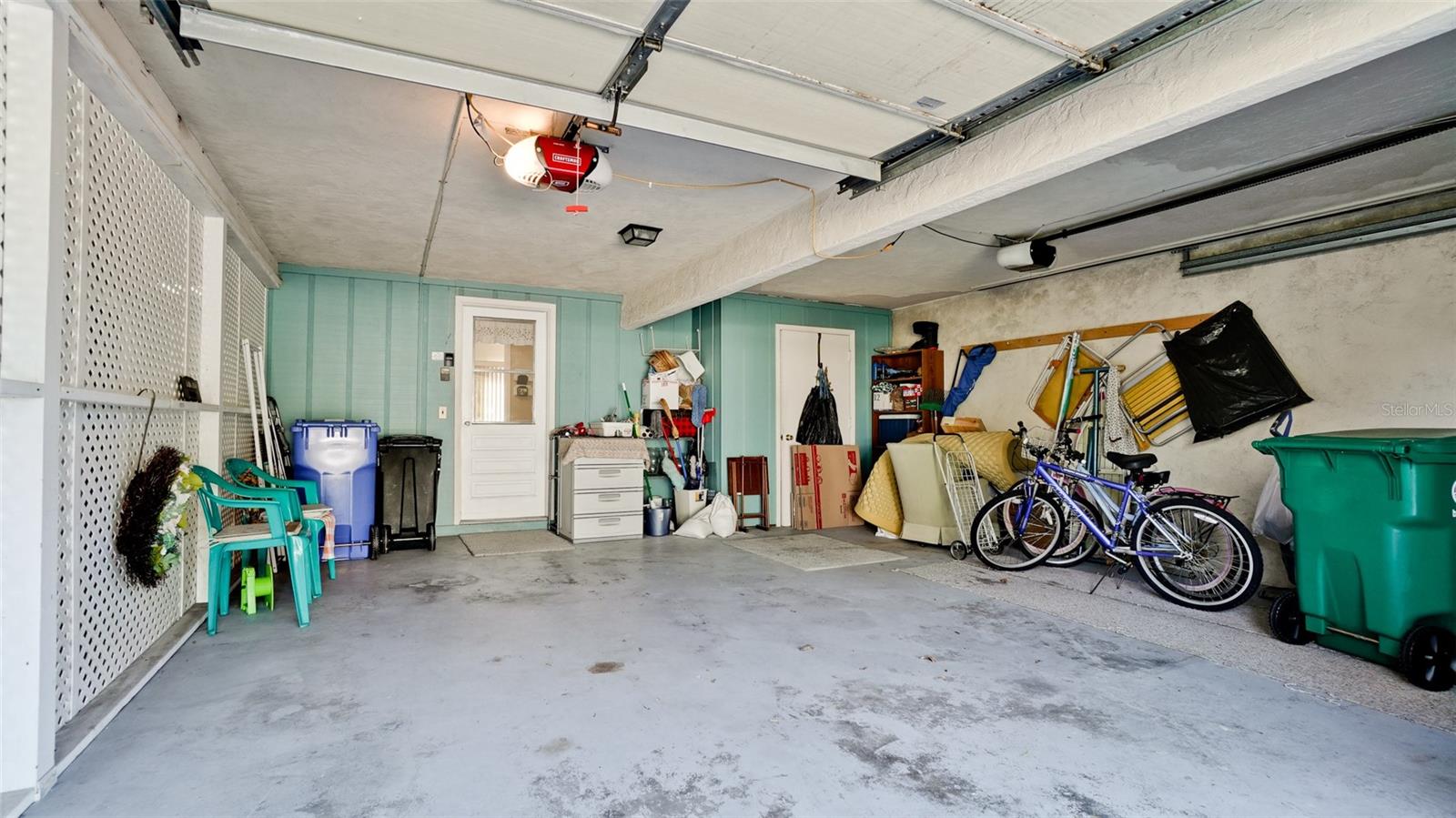 VILLAGE GREEN OF BRADENTON SEC 5 - Residential