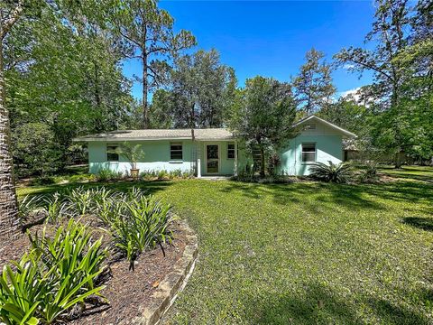Photo of 10371 E Highway 316, Fort Mccoy, FL 32134 (MLS # OM722698)