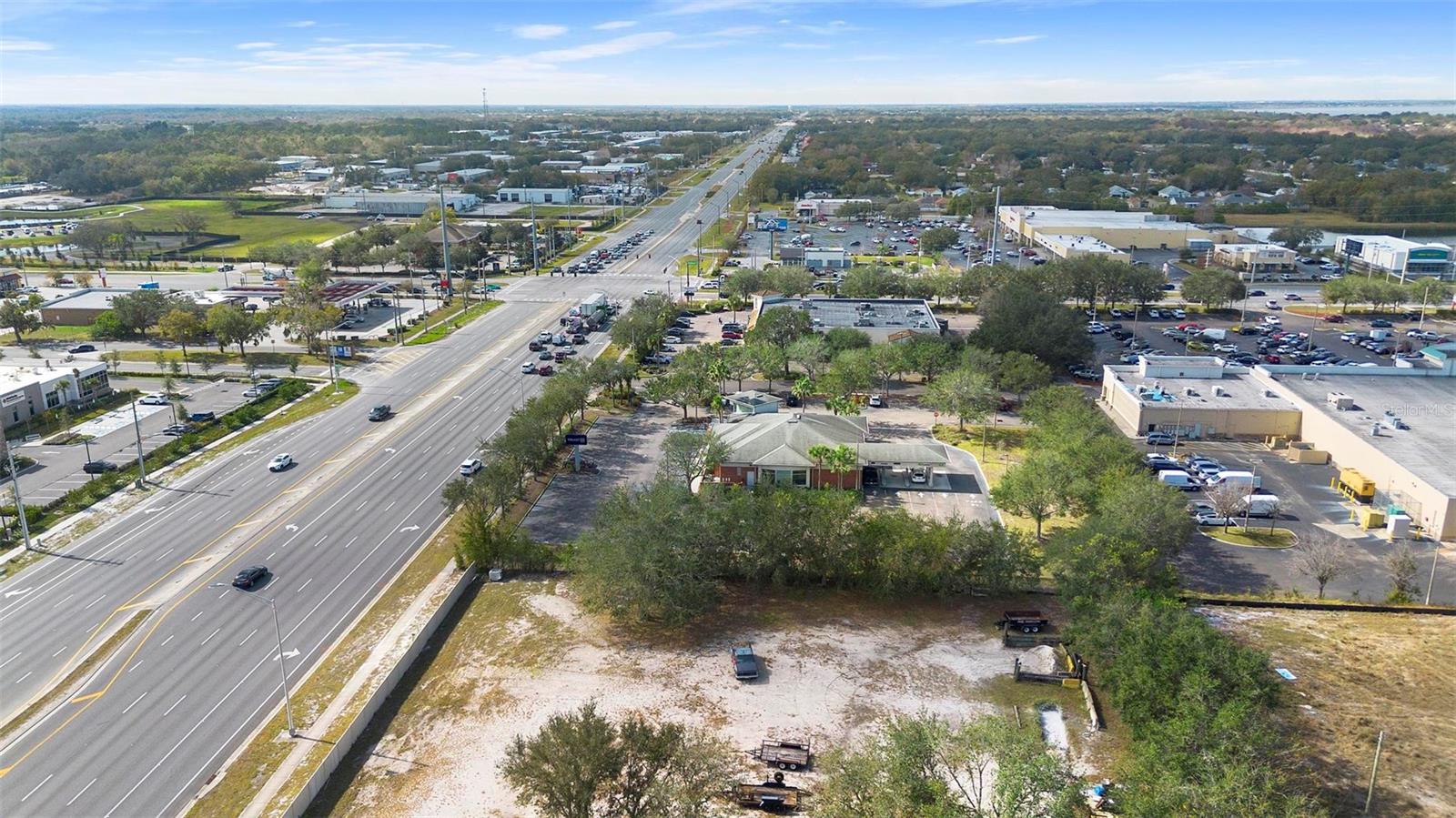 E IRLO BRONSON MEMORIAL HIGHWAY
