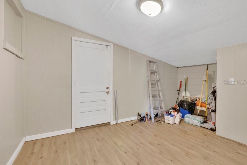 JAN PHYL VILLAGE UNIT 03 A - Residential