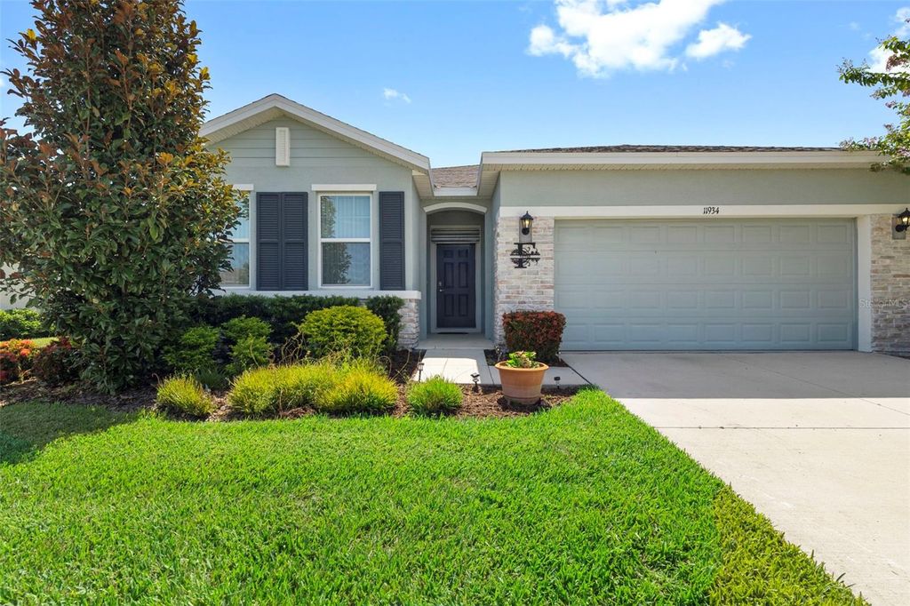 Photo of 11934 Cross Vine Drive, Riverview, FL 33579 (MLS # TB8406206)
