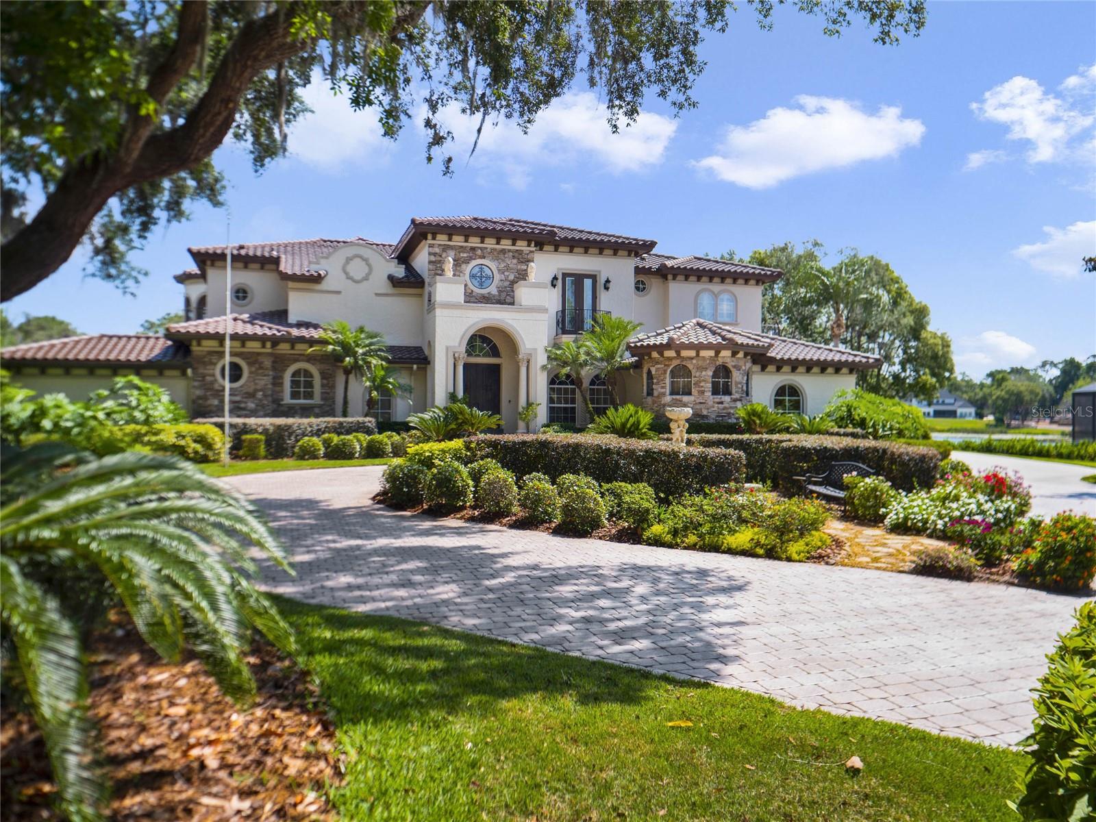 1911 LAKE MARKHAM PRESERVE TRAIL