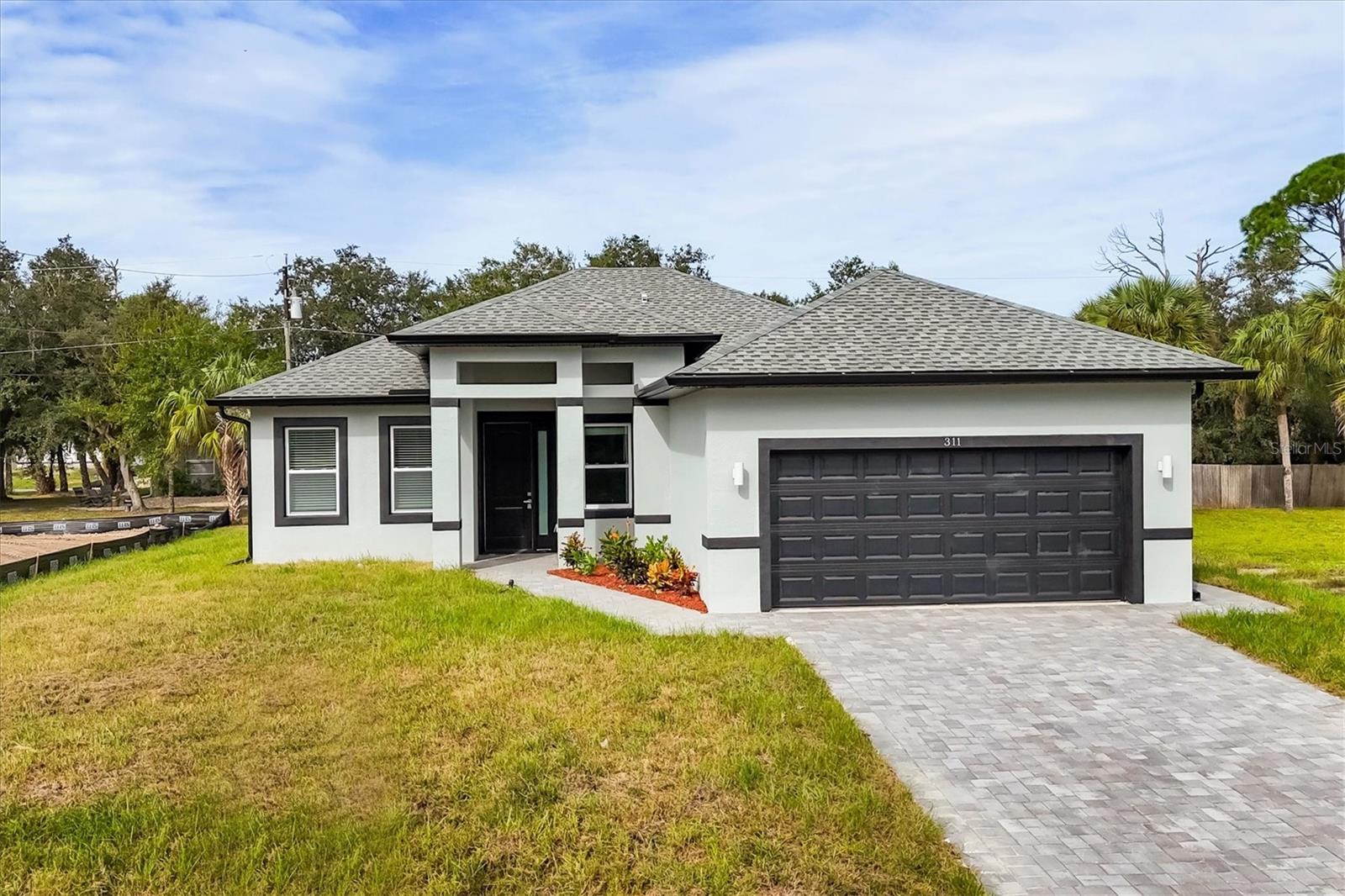 406 KINDRED BOULEVARD