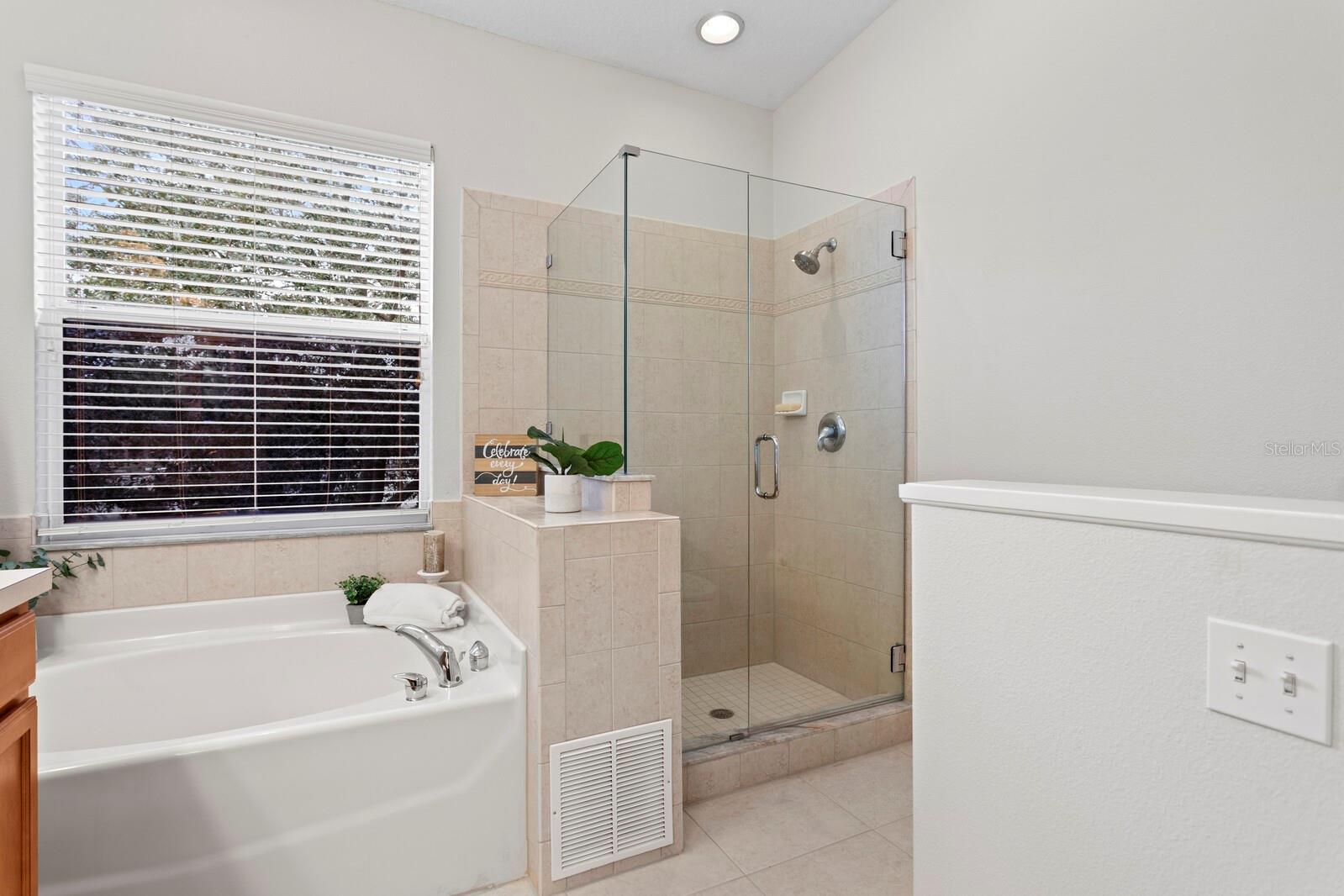 HARBOR GROVE - Residential