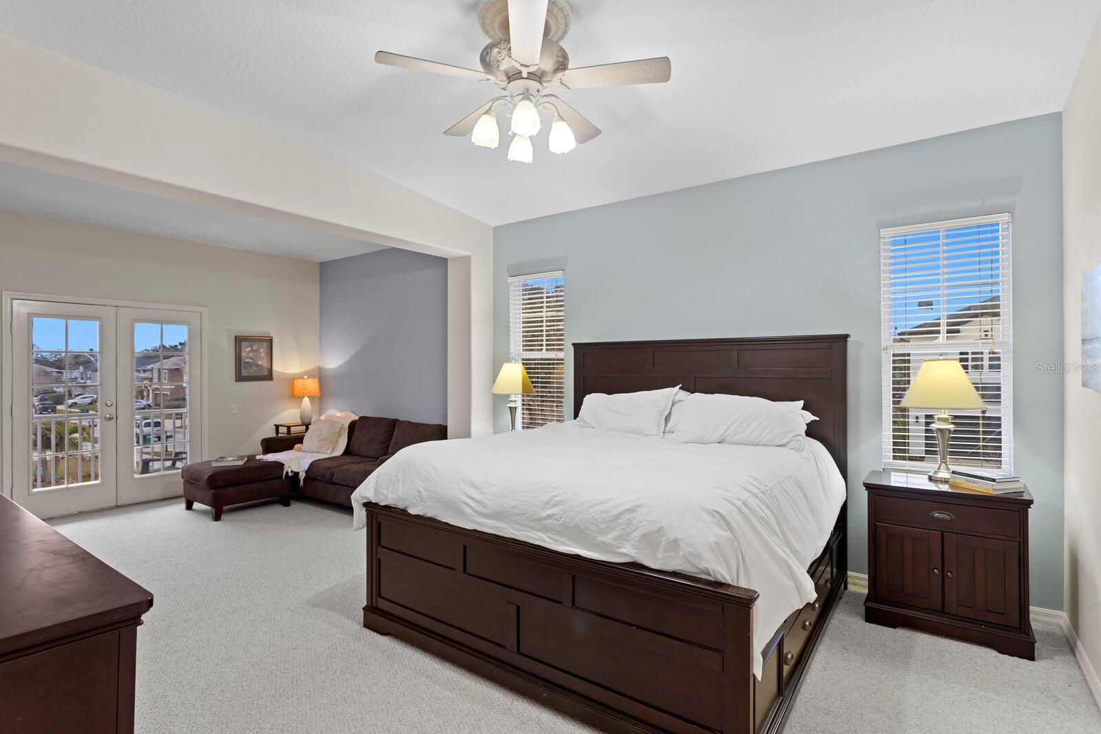 HARBOR GROVE - Residential