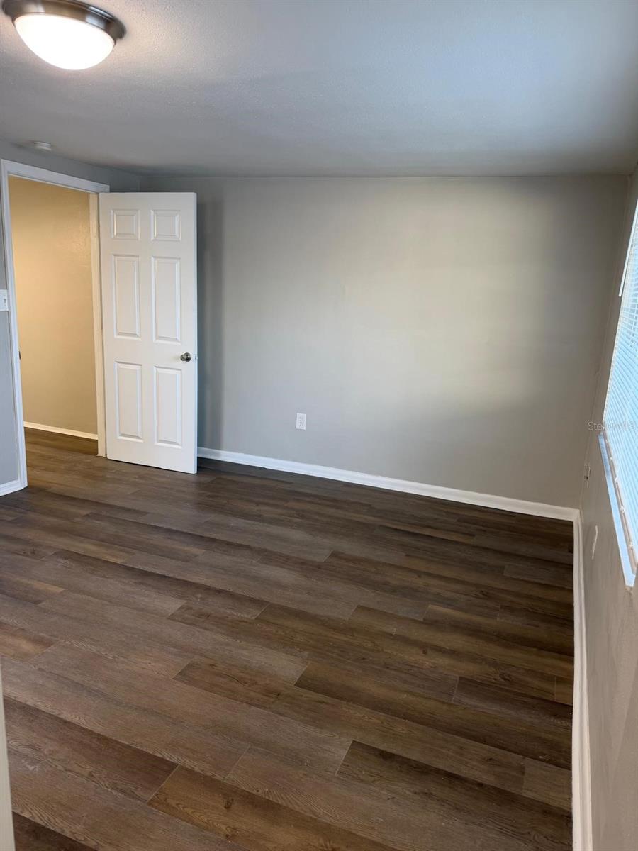 LA VILLA GARDENS - Residential Lease