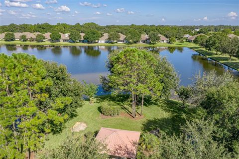 A home in LAKELAND