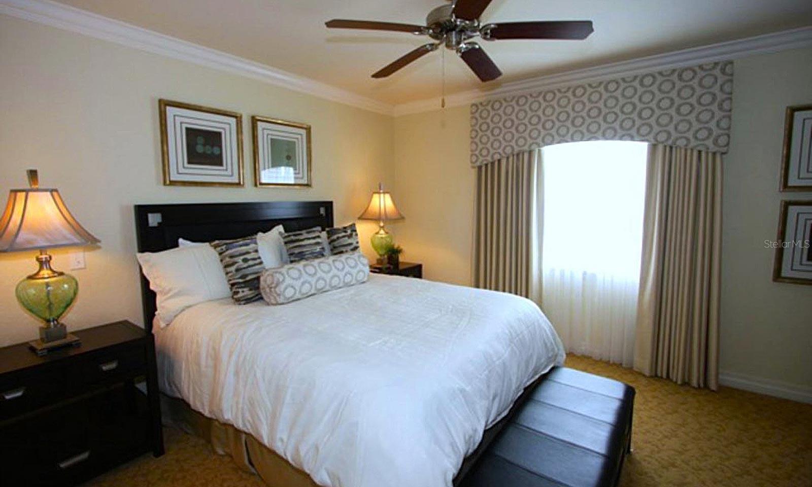 VILLAS AT REUNION SQUARE CONDO PH 6 - Residential