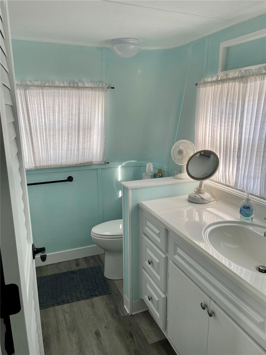 GULFSHORE OF LONGBOAT KEY - Residential