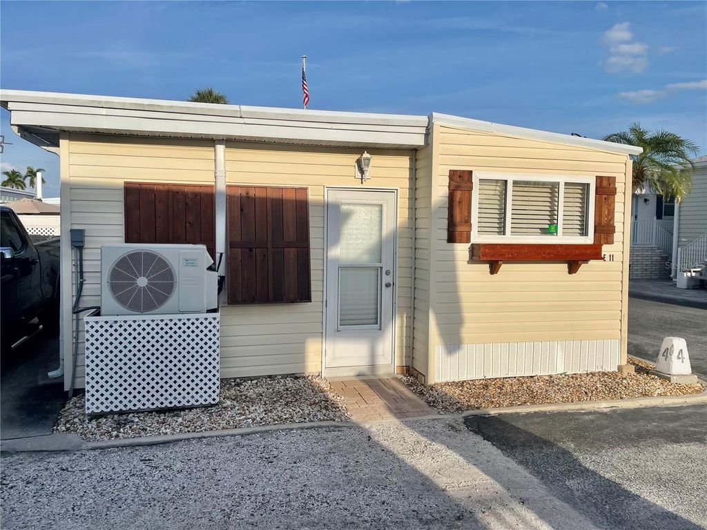 Photo of 3710 Gulf Of Mexico Drive #E11, Longboat Key, FL 34228 (MLS # A4677579)