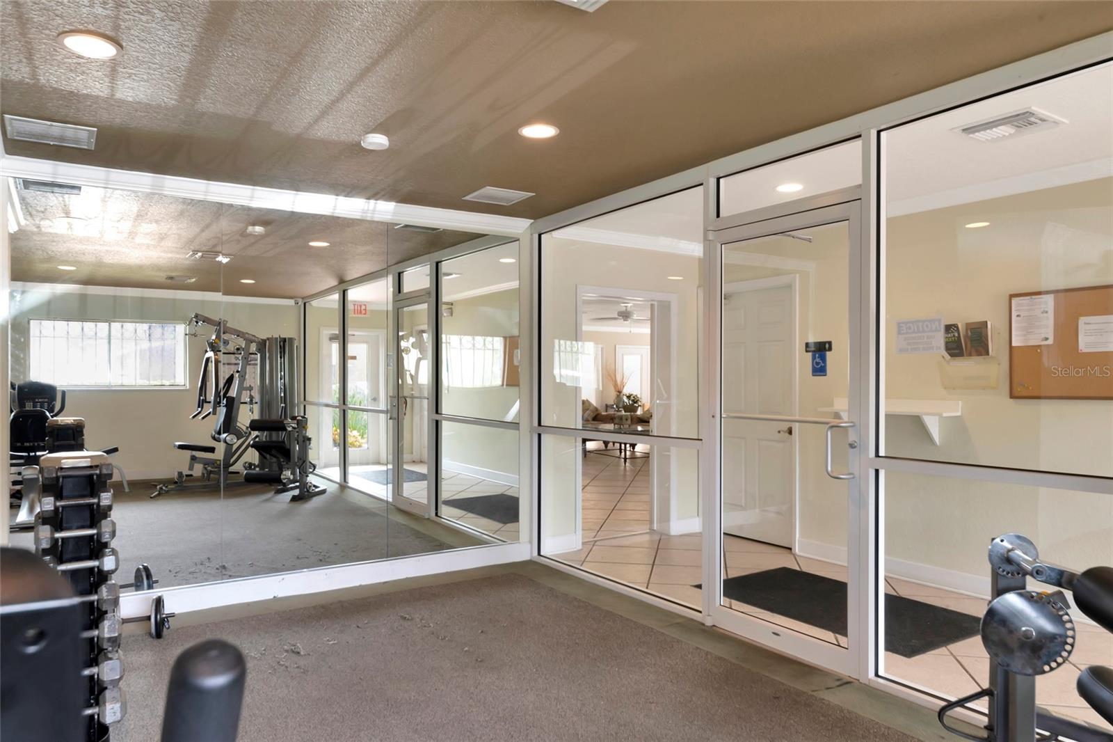 VISTAS ON BENEVA - Residential