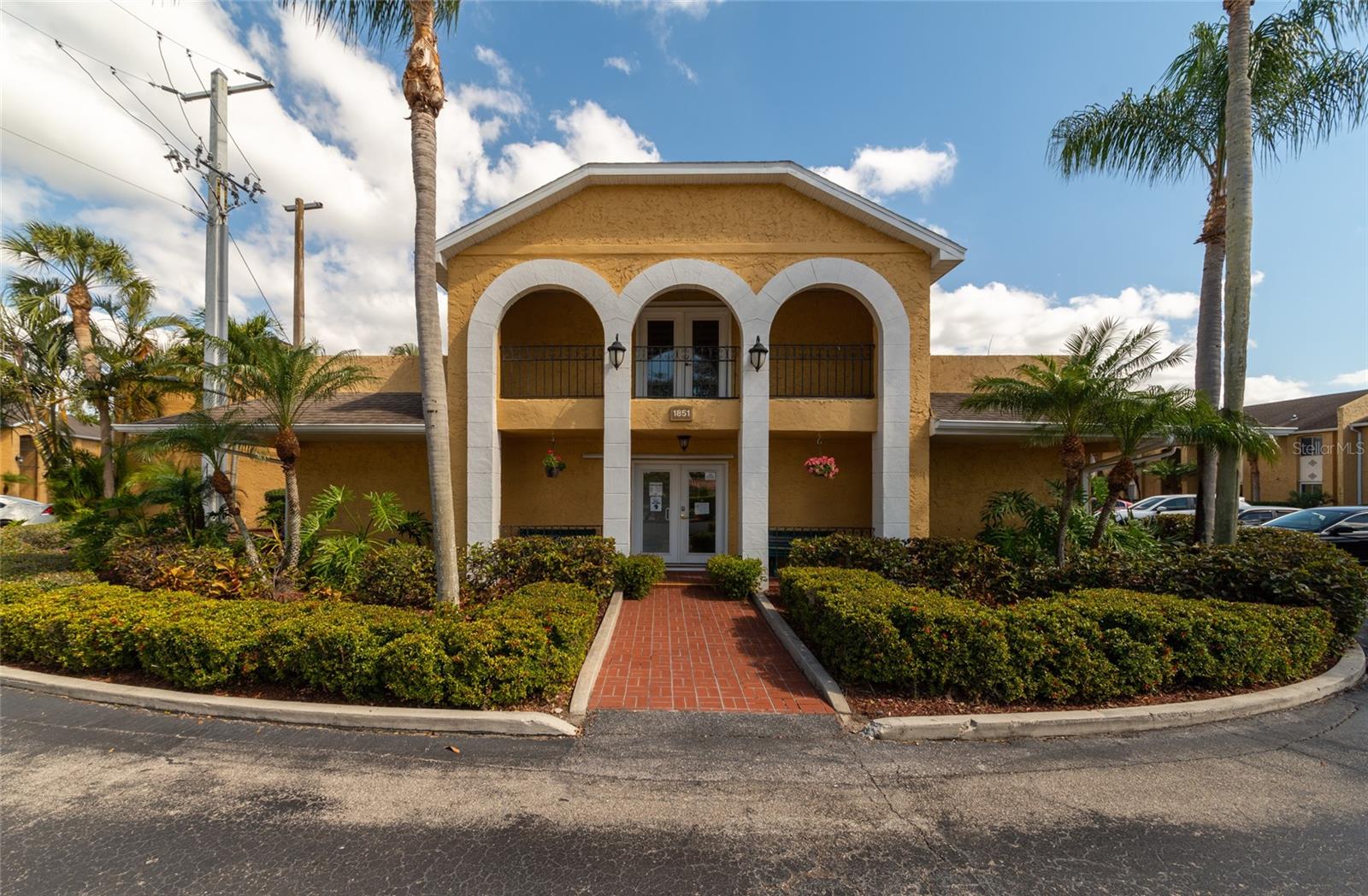 VISTAS ON BENEVA - Residential