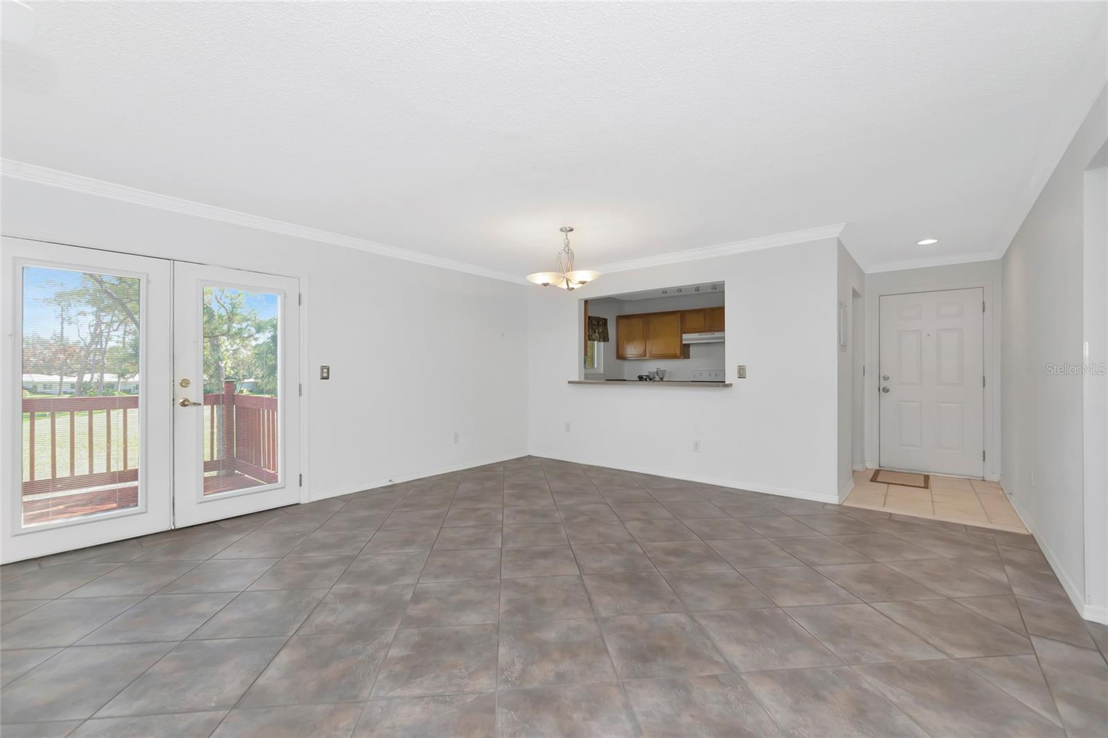 1705 PARAKEET WAY 707