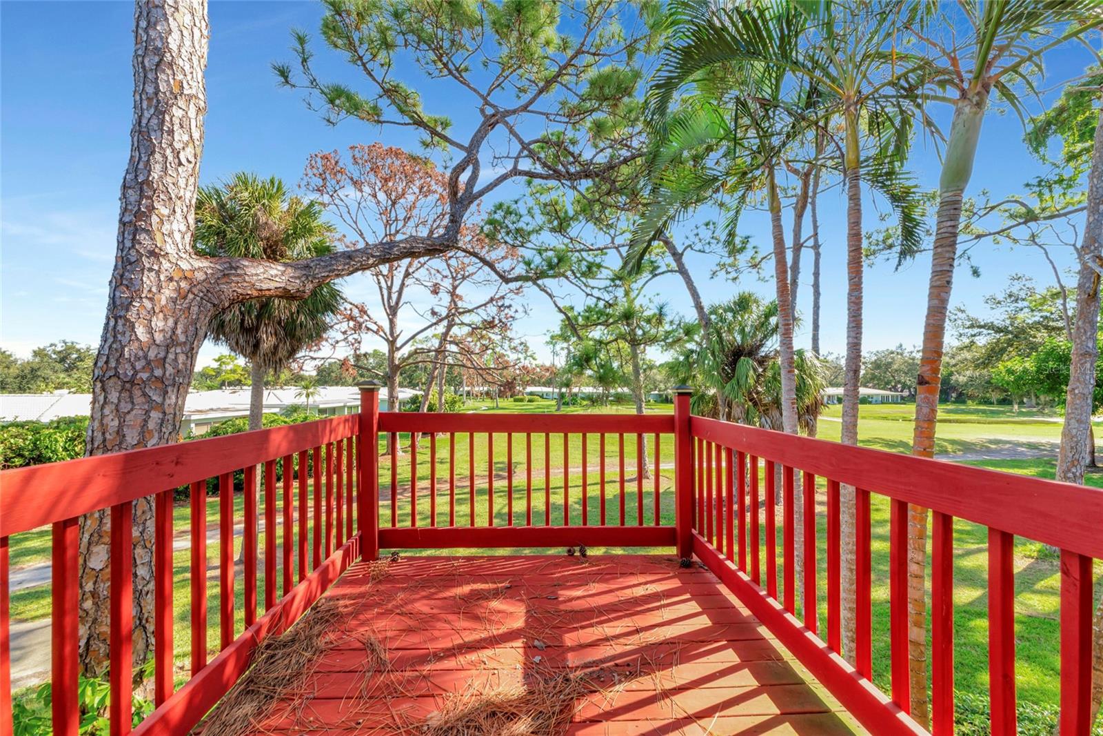 VISTAS ON BENEVA - Residential