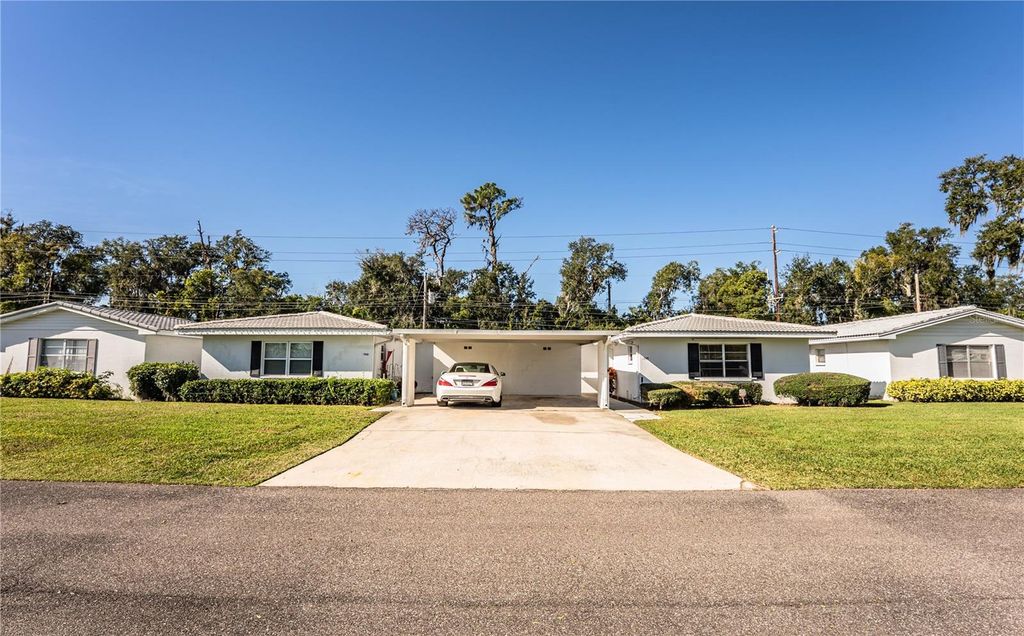 Photo of 746 Barber Circle, Lakeland, FL 33803 (MLS # L4957944)