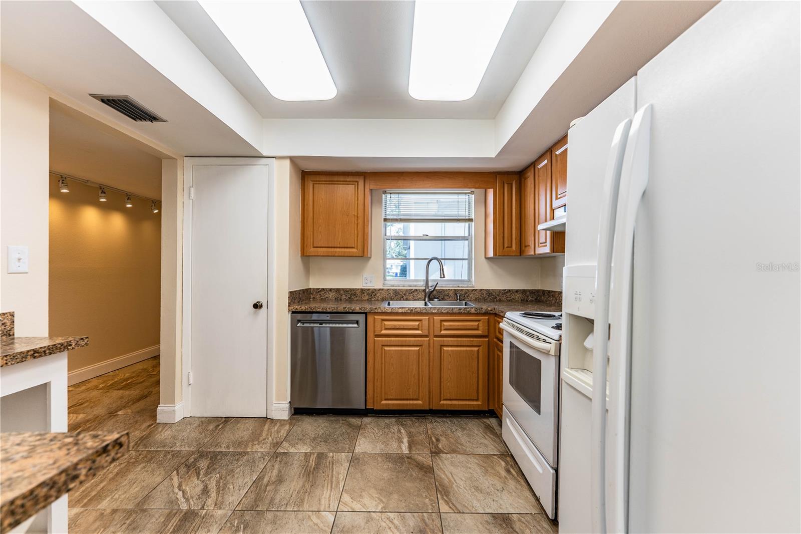 IMPERIAL SOUTHGATE VILLAS CONDO - Residential