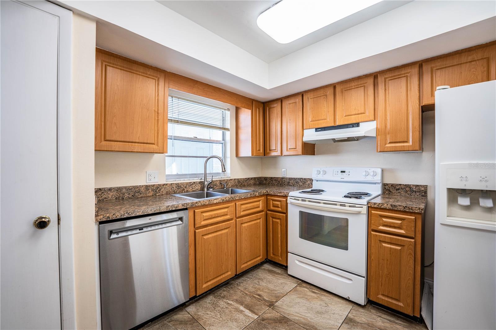 IMPERIAL SOUTHGATE VILLAS CONDO - Residential