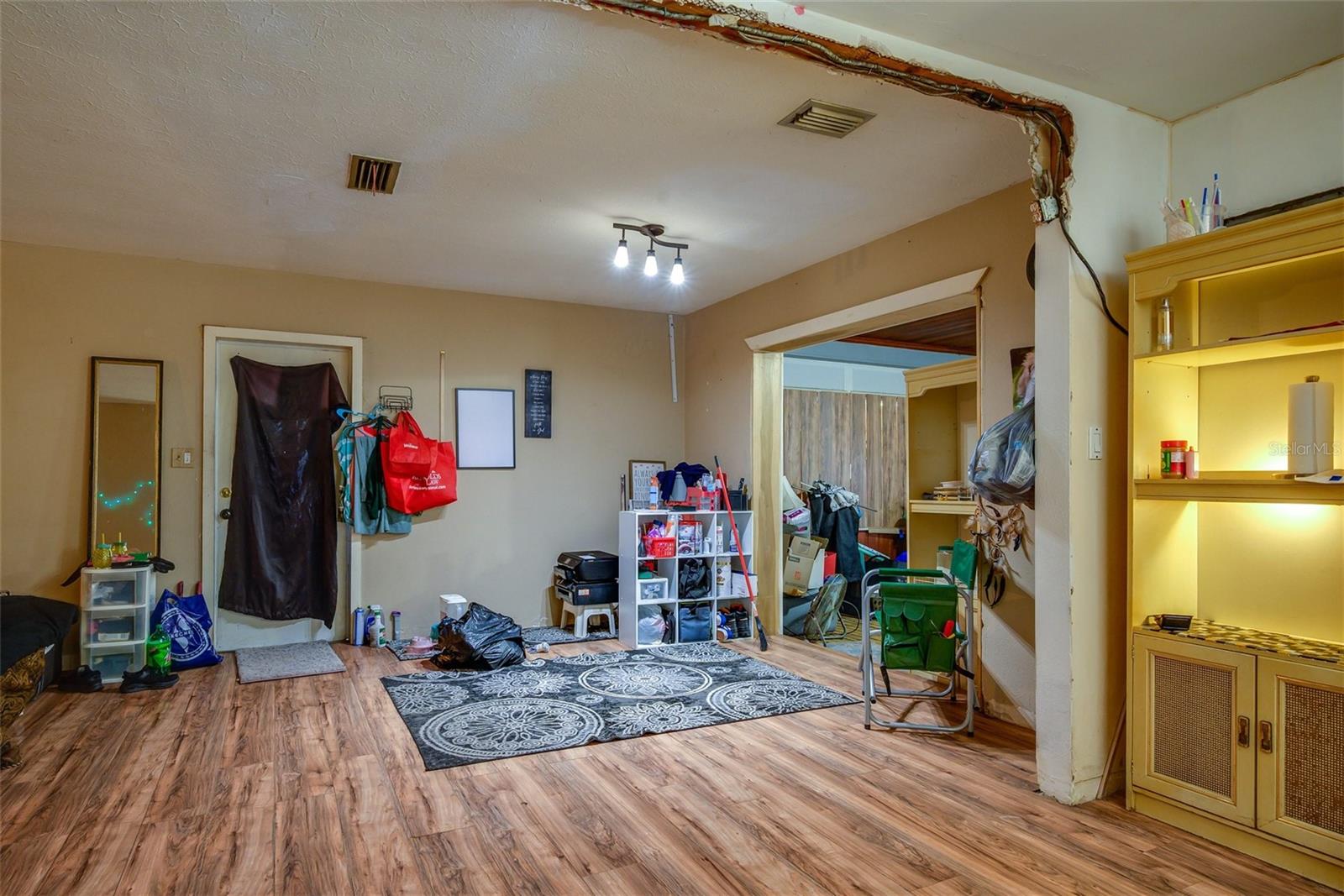 PARADISE GARDENS - Residential