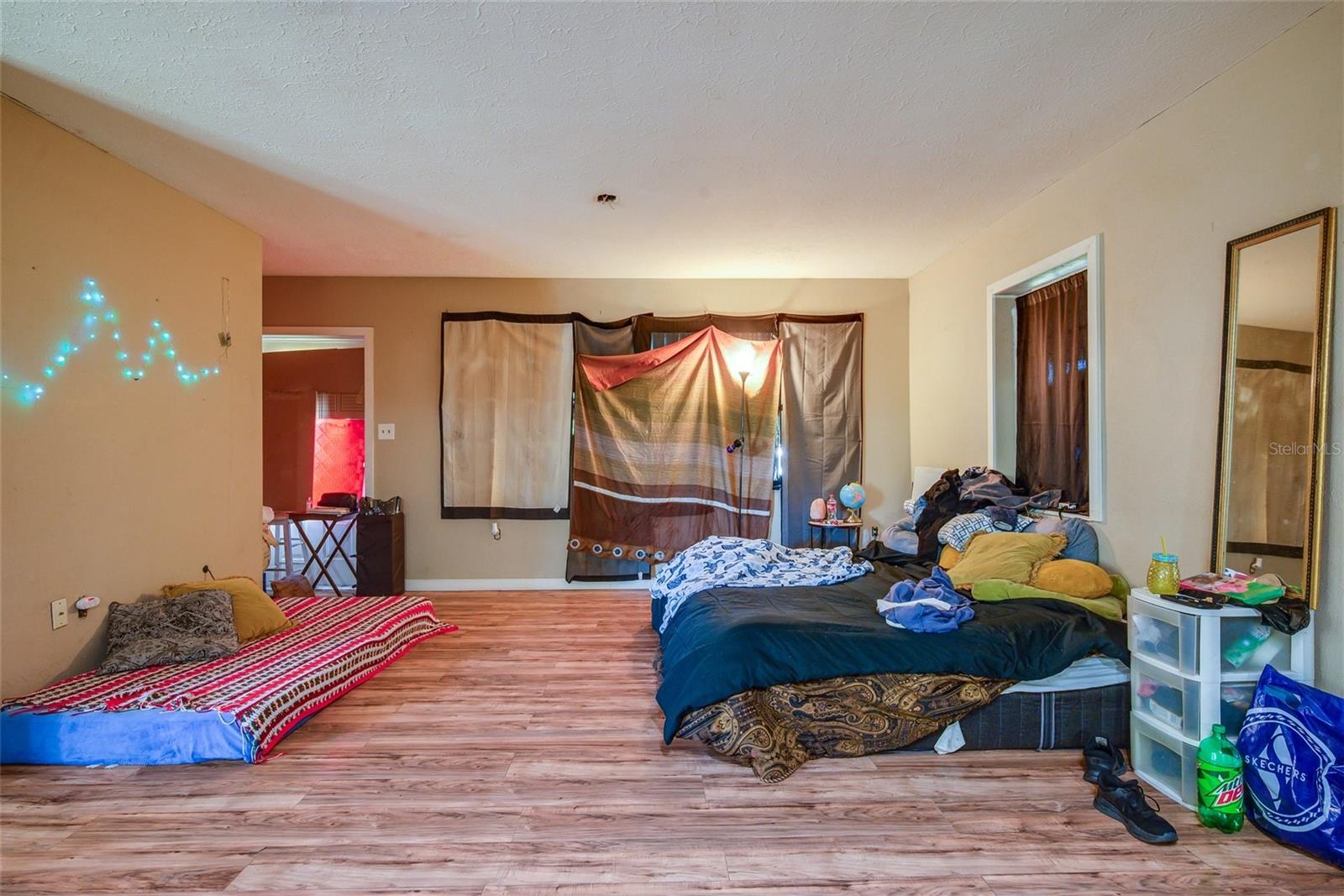 PARADISE GARDENS - Residential