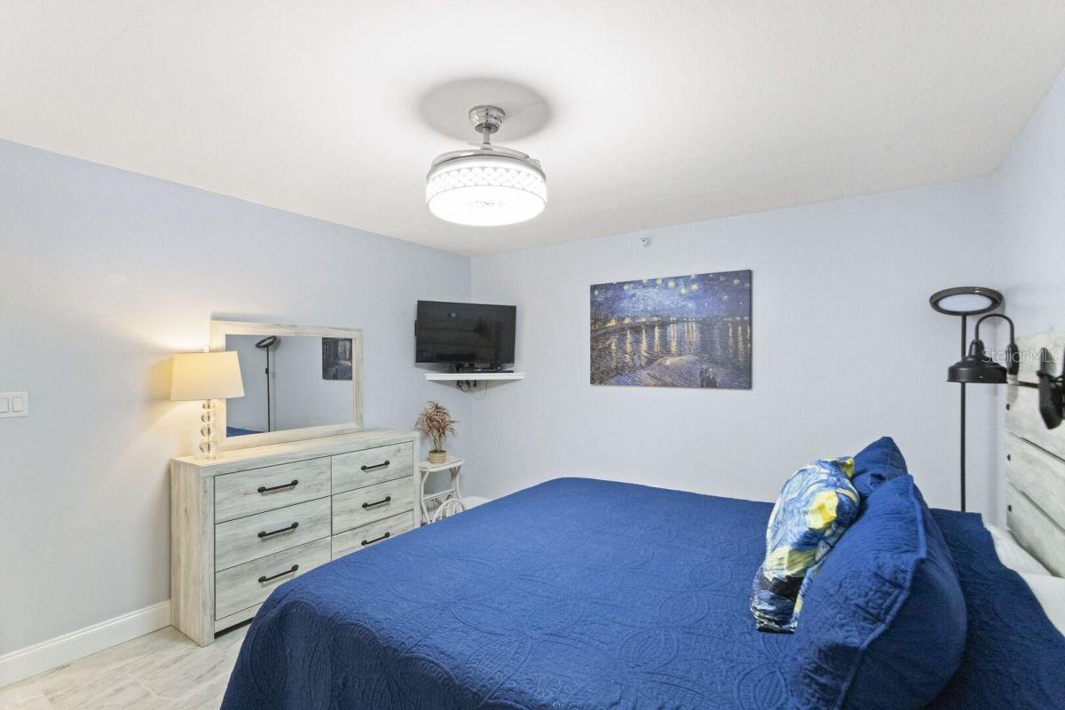 FIFTY GULFSIDE CONDO - Residential