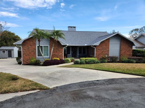 A home in LAKELAND