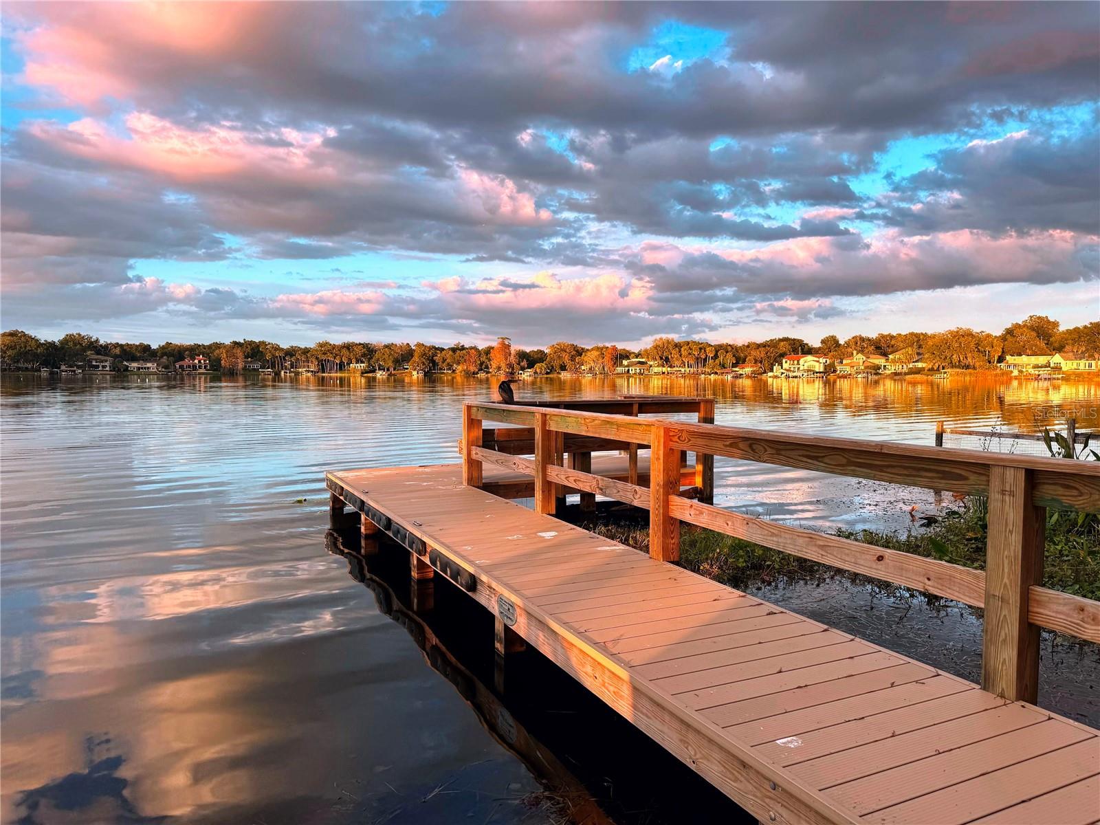 MINNEHAHA SHORES - Residential