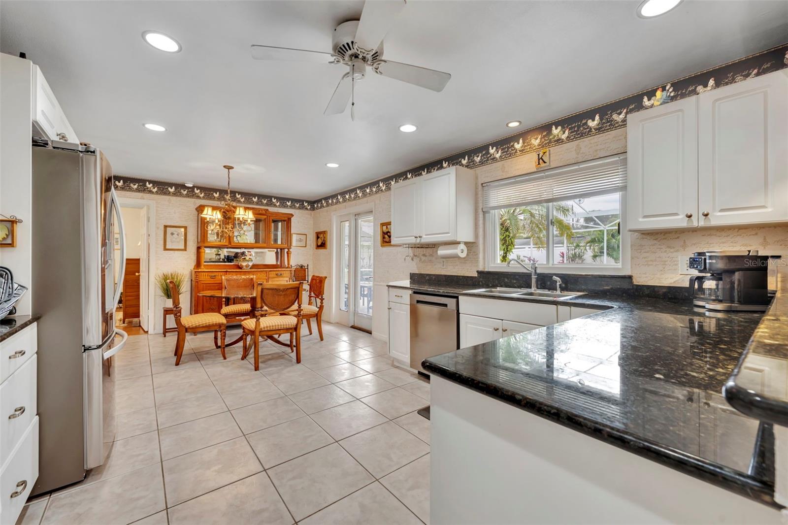 MINNEHAHA SHORES - Residential