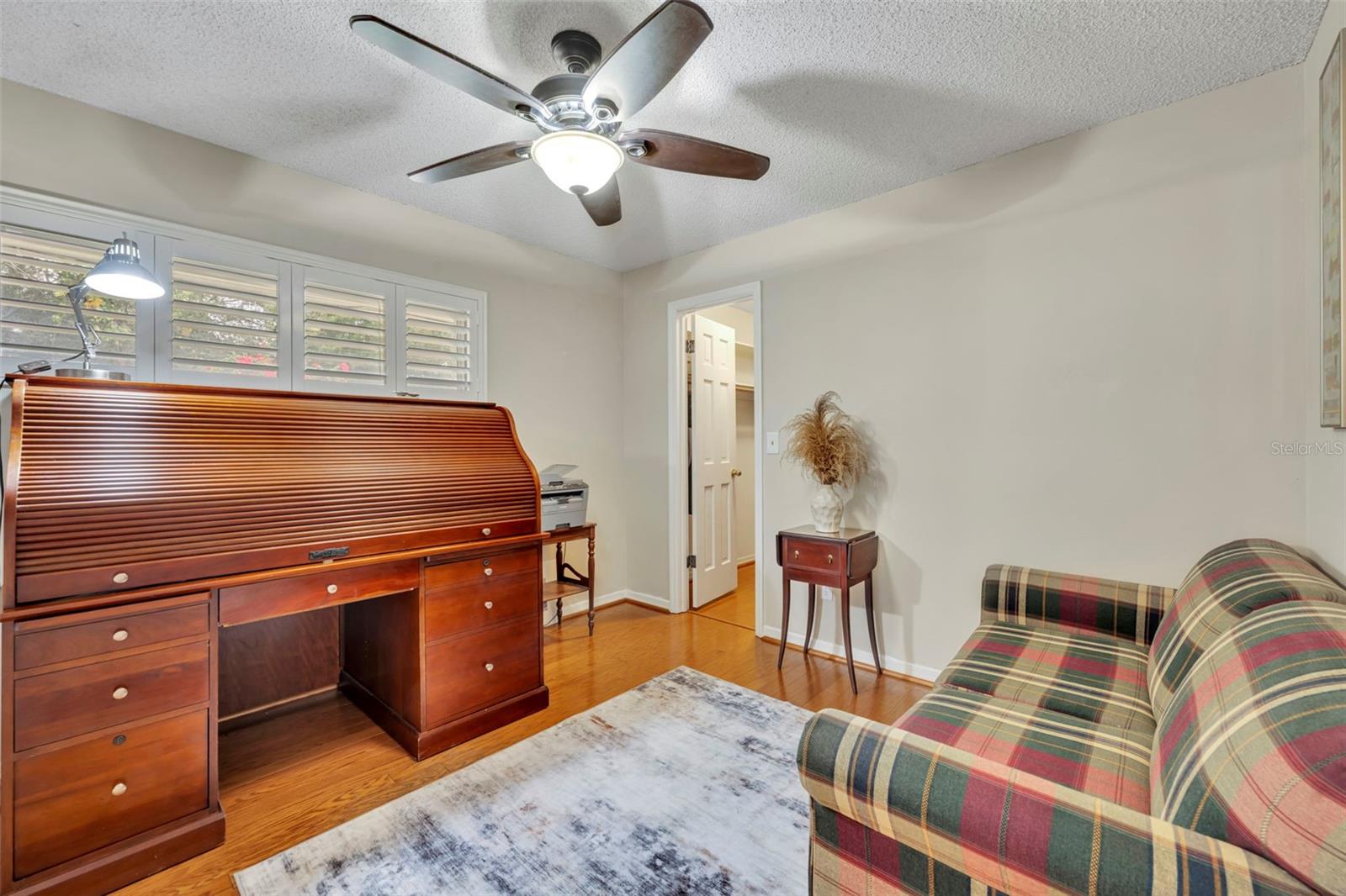 MINNEHAHA SHORES - Residential