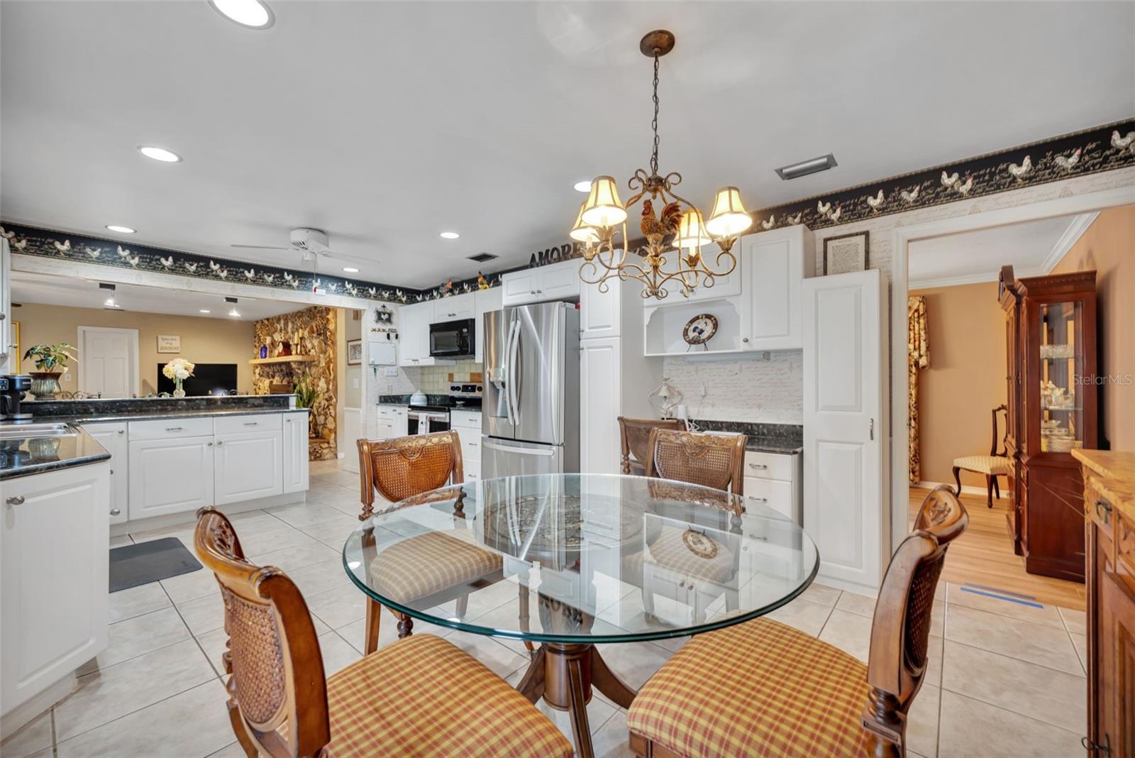 MINNEHAHA SHORES - Residential