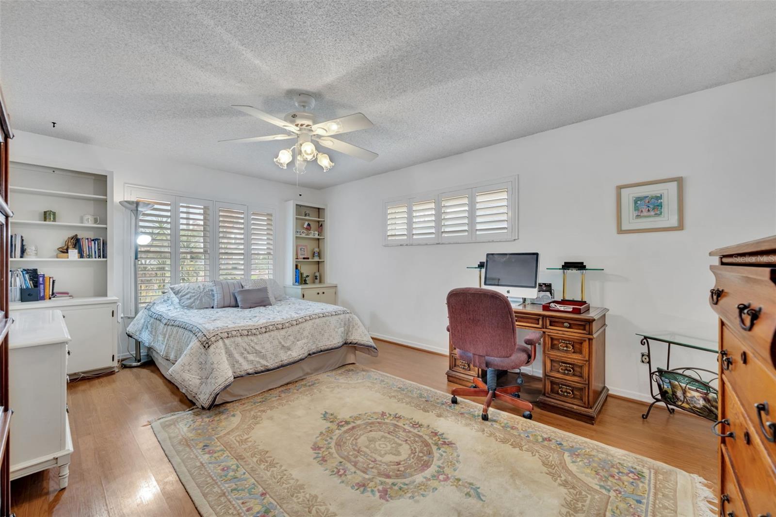 MINNEHAHA SHORES - Residential