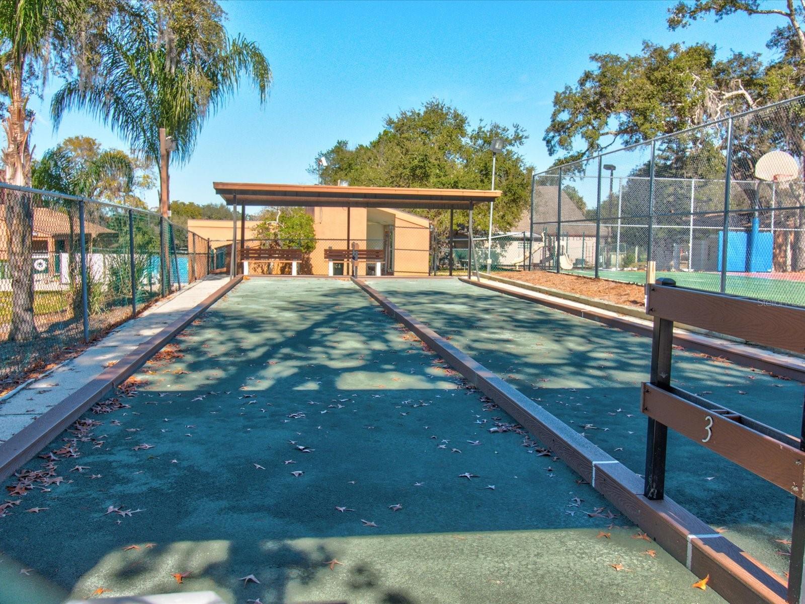 BEACON WOODS GREENSIDE VILLAGE - Residential