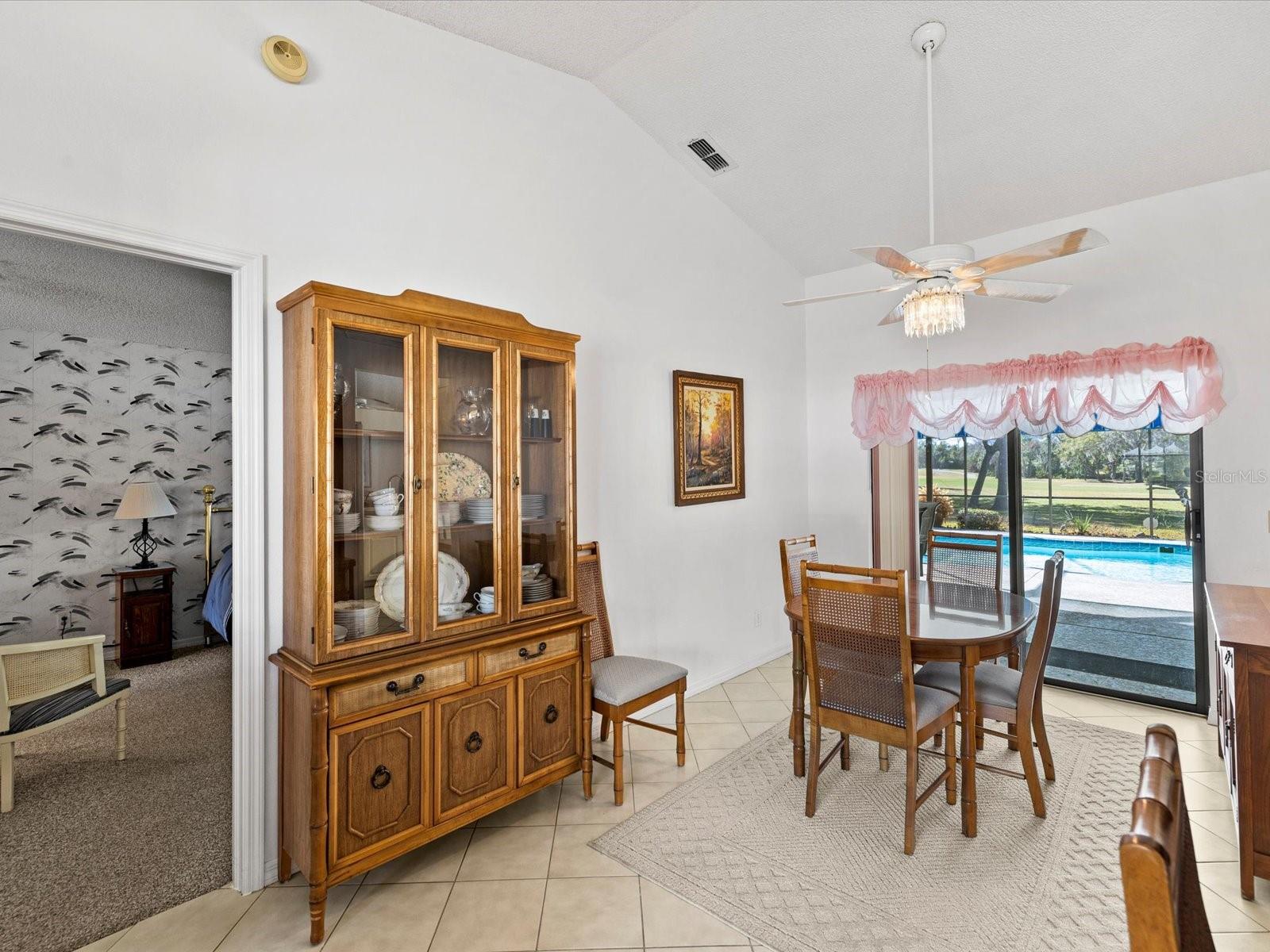 BEACON WOODS GREENSIDE VILLAGE - Residential