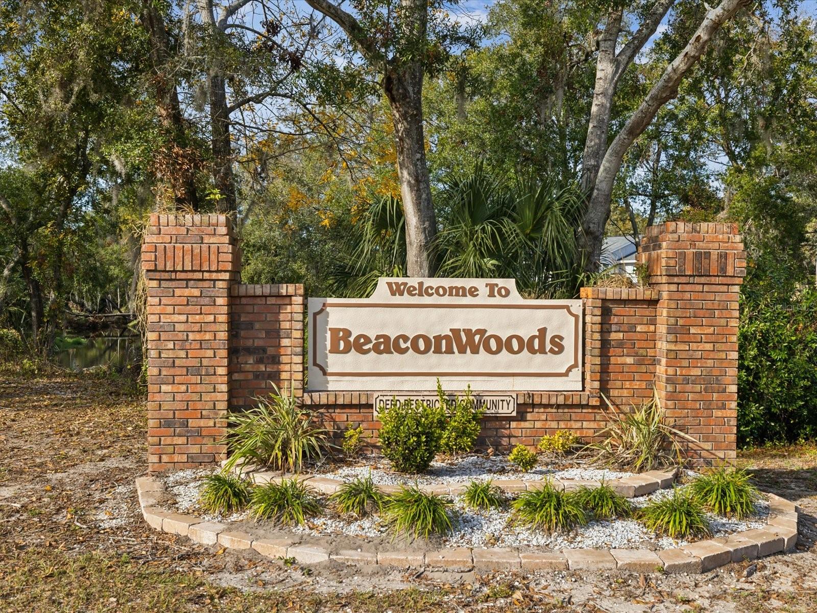 BEACON WOODS GREENSIDE VILLAGE - Residential