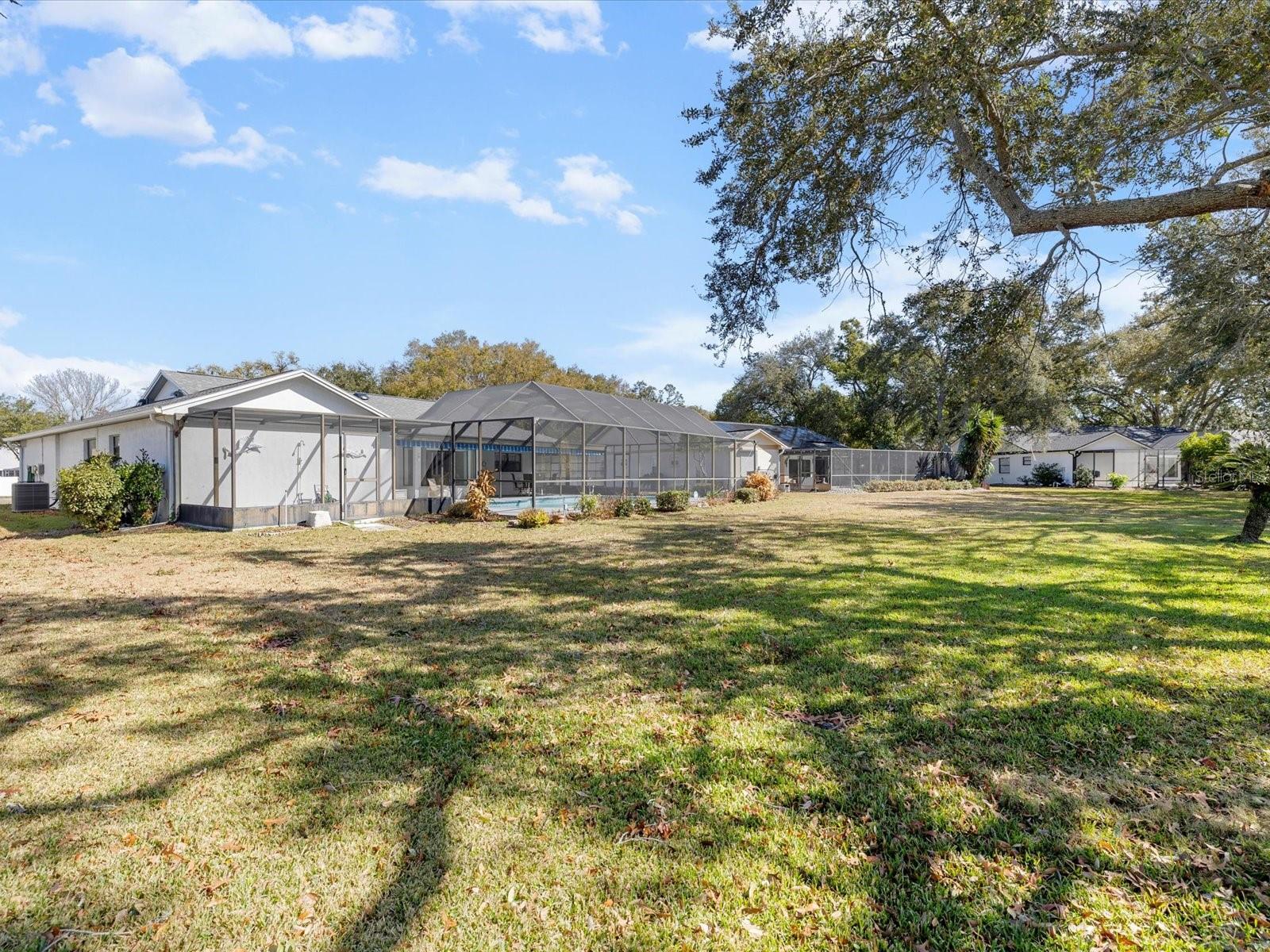 BEACON WOODS GREENSIDE VILLAGE - Residential