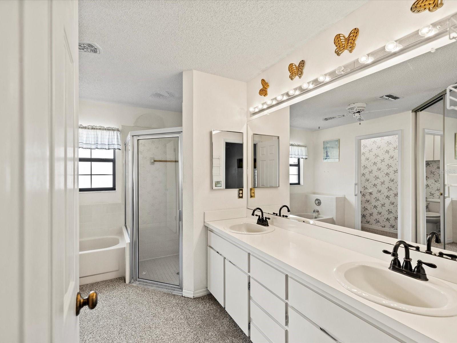 BEACON WOODS GREENSIDE VILLAGE - Residential