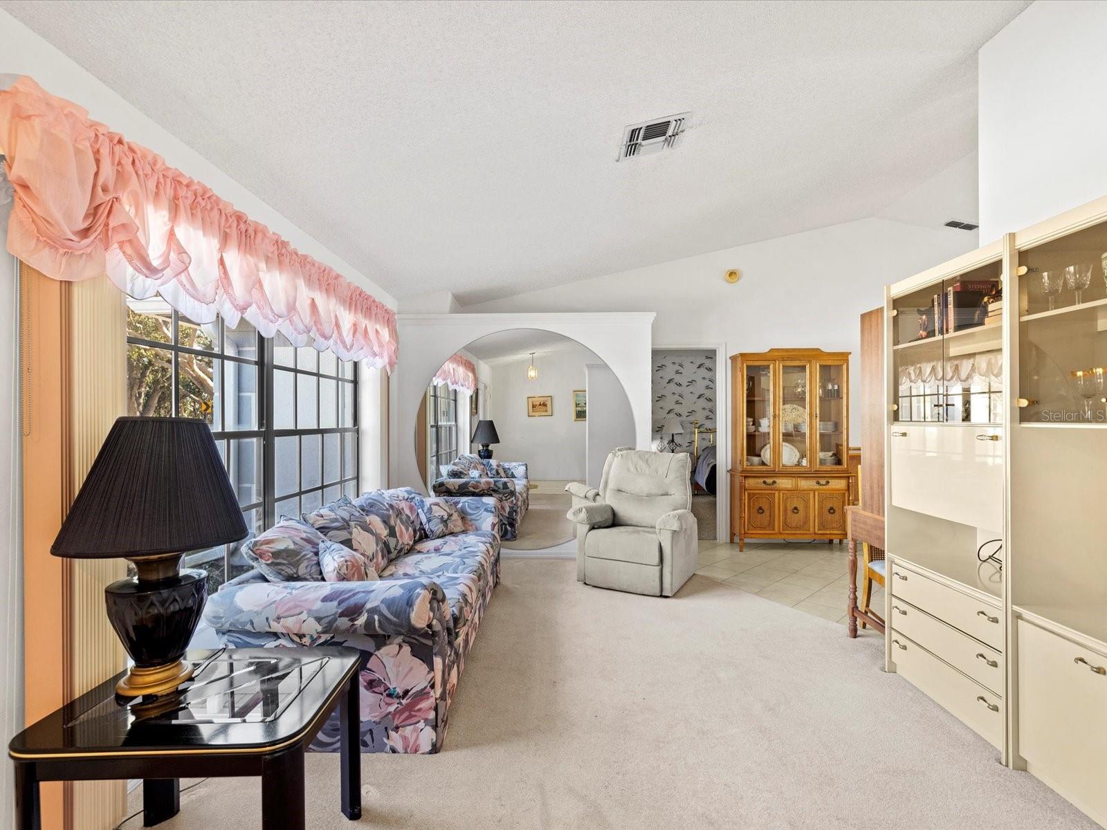 BEACON WOODS GREENSIDE VILLAGE - Residential